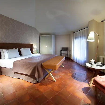 Exe Casa De Linajes Hotel
