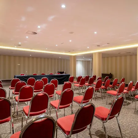 Dorma Casa De Linajes Hotel 3*