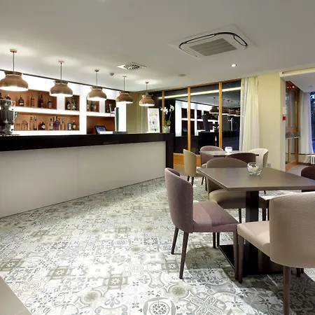 Exe Casa De Linajes فندق شقوبية