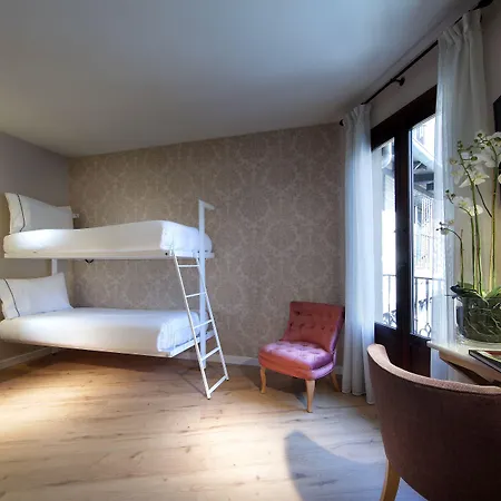 فندق Exe Casa De Linajes 3*