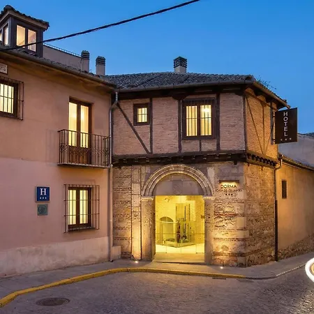 Exe Casa De Linajes Hotel 3*