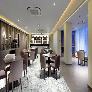 Exe Casa De Linajes Hotel