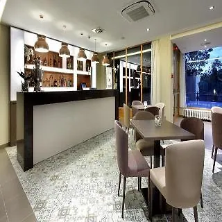 فندق Exe Casa De Linajes 3*