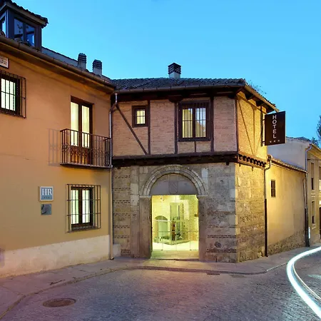 Hotel Exe Casa De Linajes Segovia