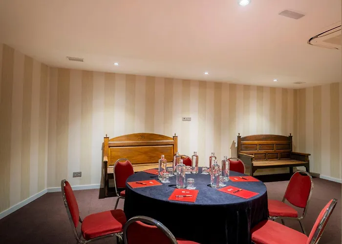 Dorma Casa De Linajes Hotel 3*