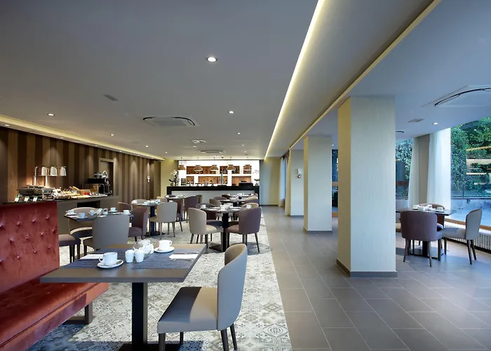 ホテル Dorma Casa De Linajes セゴビア